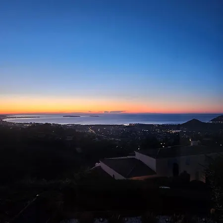 Modern Panoramic Sea View Apartment Near Cannes - Mandelieu Apartament